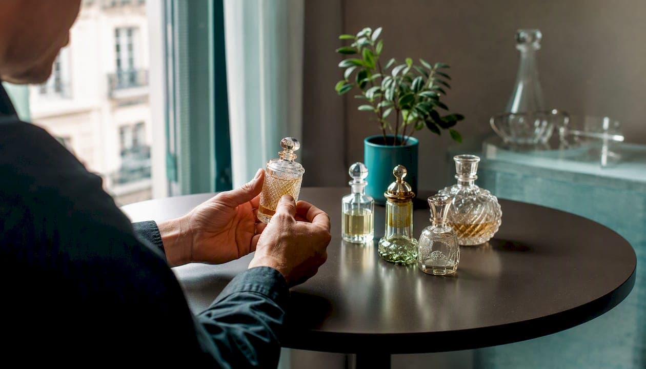 How to Find Discontinued Perfumes: A Collector's Guide
