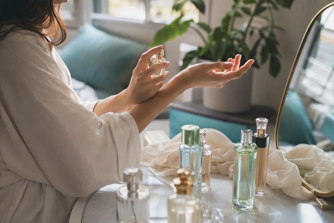 Niche vs Designer Perfume: How to Pick the Right One
