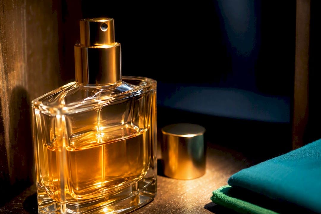 Perfume Quality Drops in 1 to 5 Years: How to Spot, Store, and Buy Right